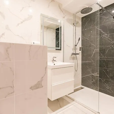 L'escapade, Charme Et Modernite En Centre Historique Apartman *